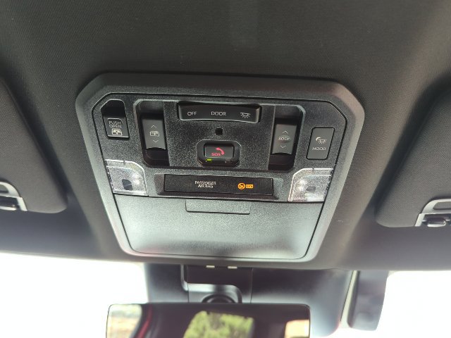 Used 2026 Toyota Tundra Platinum w/ Tow Tech Package AWD/4WD image 21