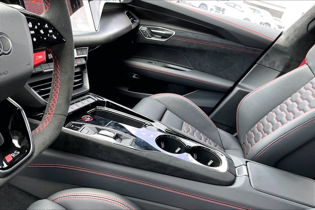 New 2026 Audi RS e-tron GT performance AWD/4WD image 23