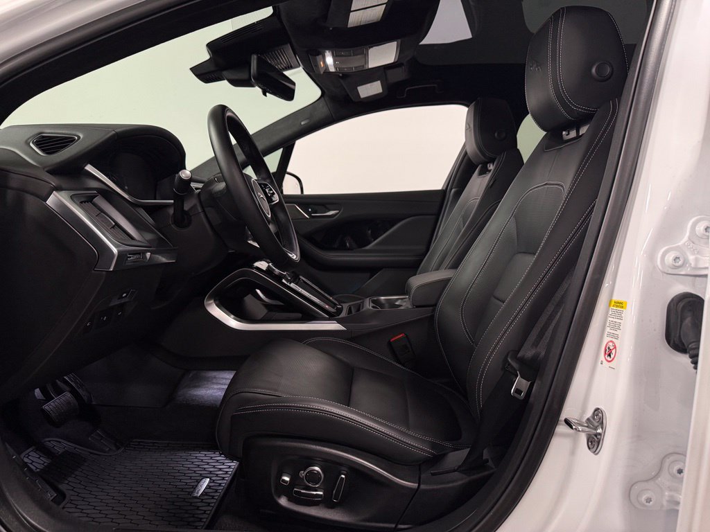 Used 2024 Jaguar I-PACE R-Dynamic HSE AWD/4WD image 9