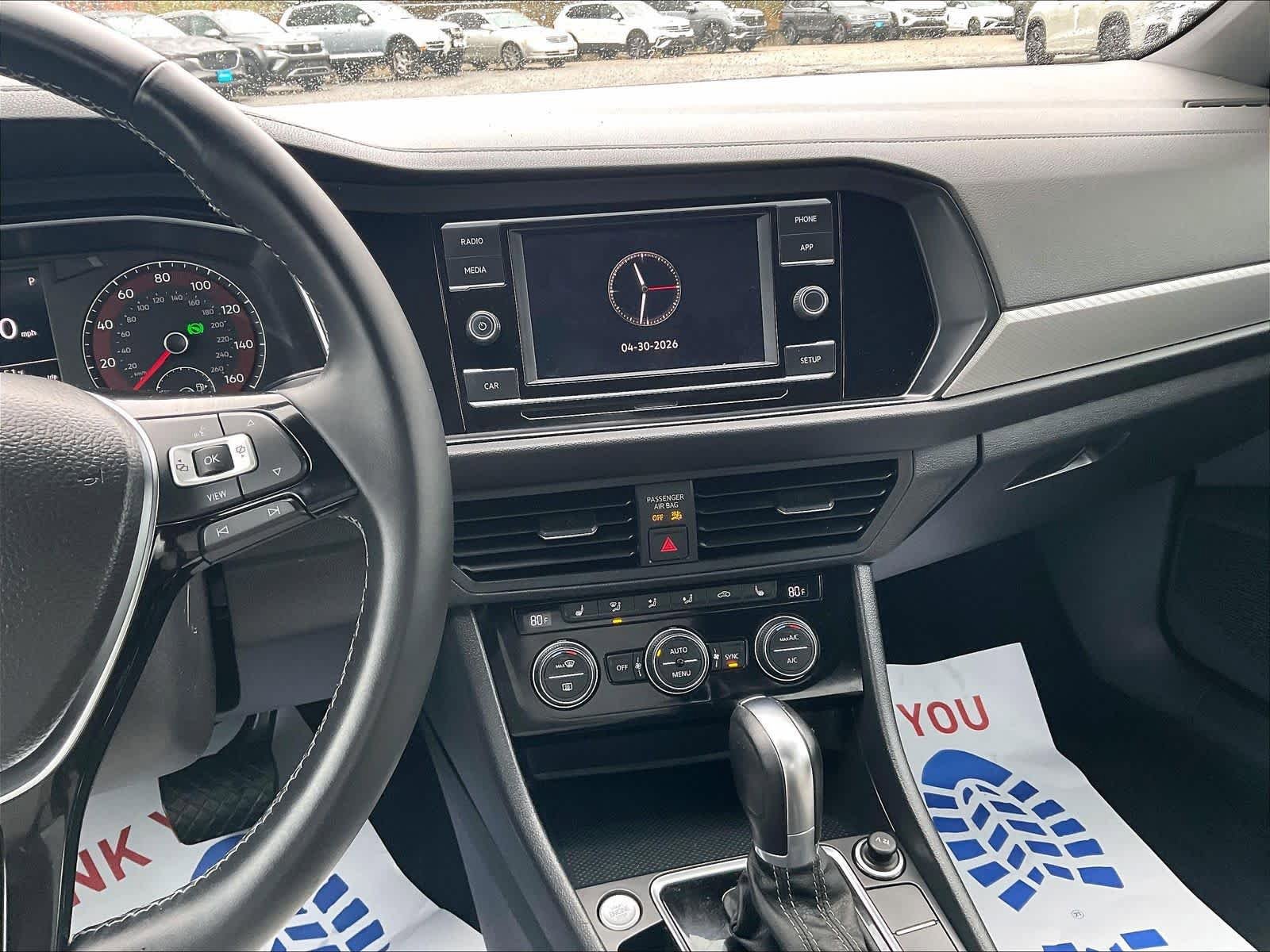 Used 2019 Volkswagen Jetta R-Line FWD image 18