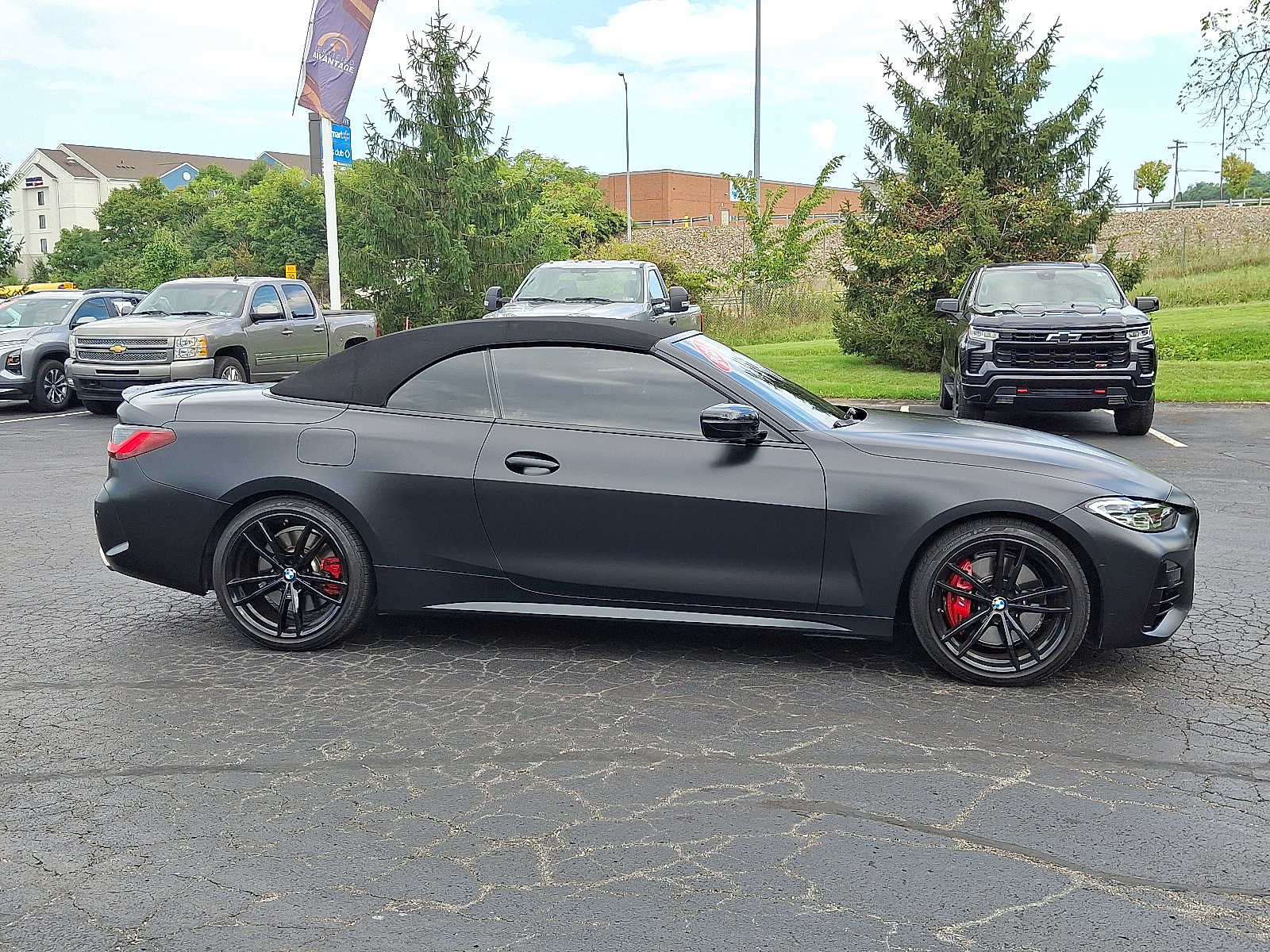 Used 2021 BMW M440i Convertible w/ Premium Package RWD image 7