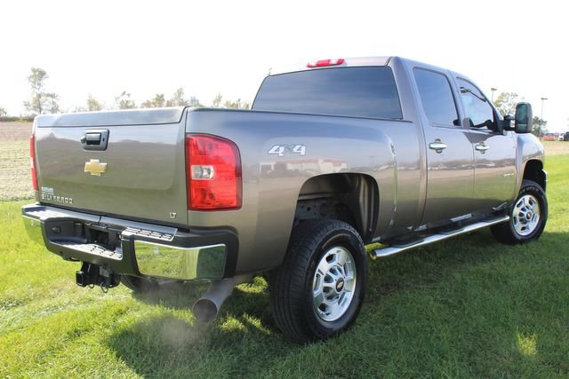 Used 2011 Chevrolet Silverado 2500 LT w/ Interior Plus Package AWD/4WD image 5