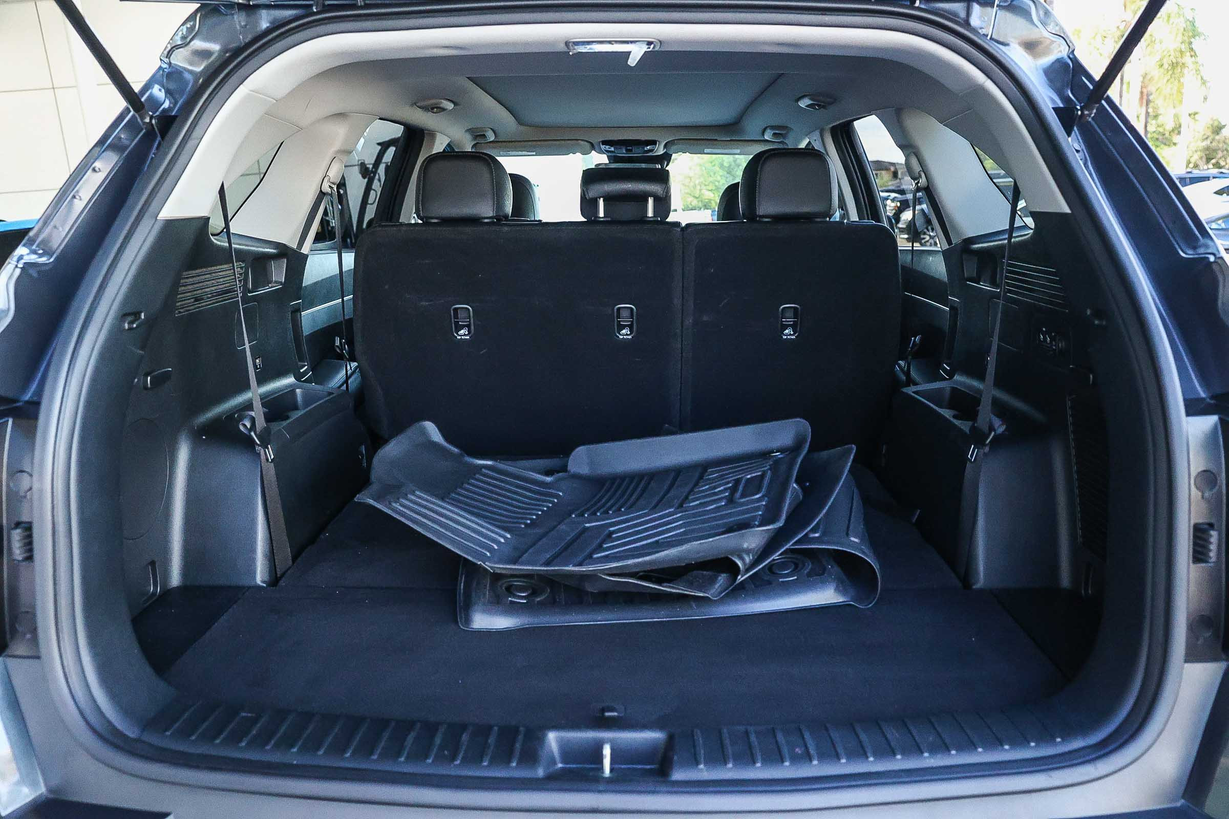 Used 2022 Kia Sorento S w/ Panoramic Sunroof Package image 33