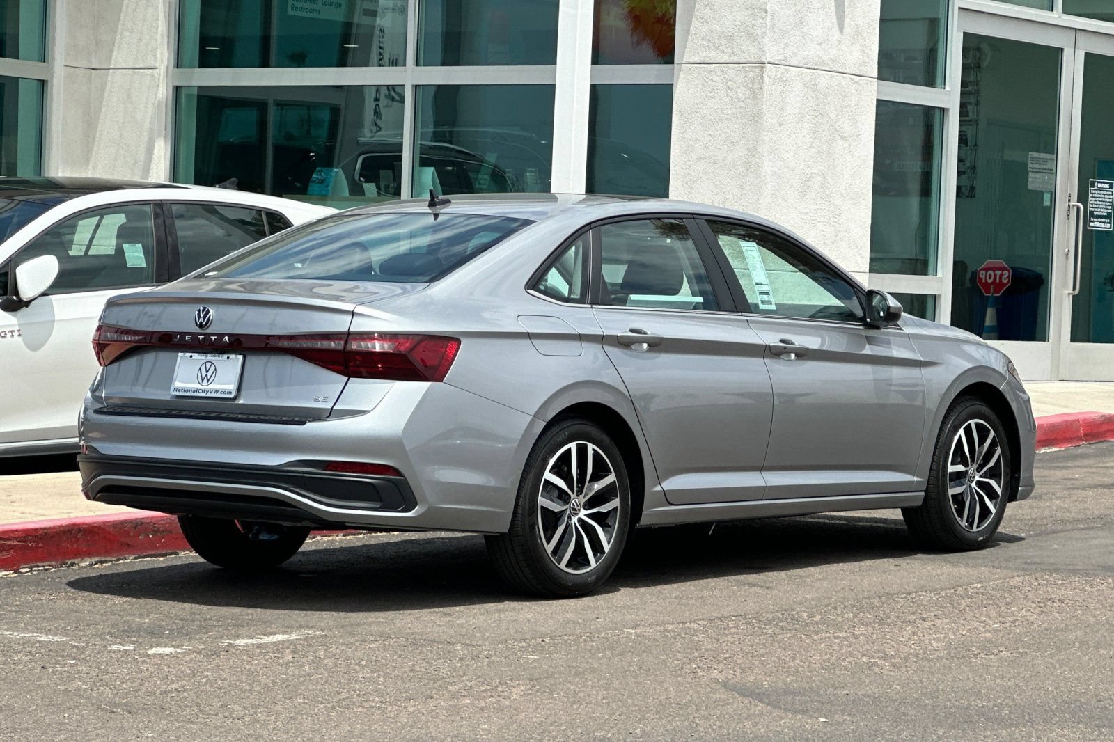 New 2026 Volkswagen Jetta SE FWD image 5