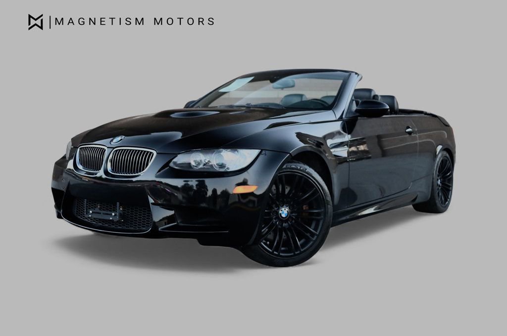 Used 2008 BMW M3 Convertible w/ Technology Pkg image 4