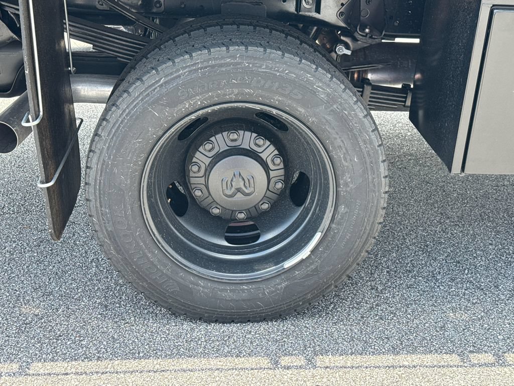 New 2026 RAM 5500 Tradesman AWD/4WD image 17