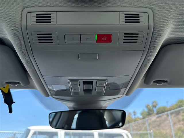 New 2025 Volkswagen Jetta SE image 30