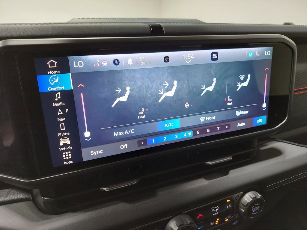 Used 2024 Jeep Wrangler Unlimited Rubicon image 37