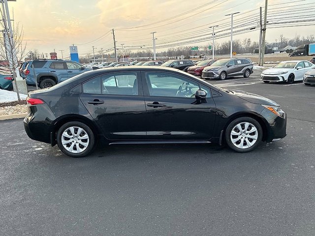 Certified 2023 Toyota Corolla LE image 5