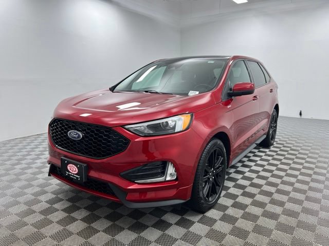 Used 2024 Ford Edge ST-Line AWD/4WD image 2