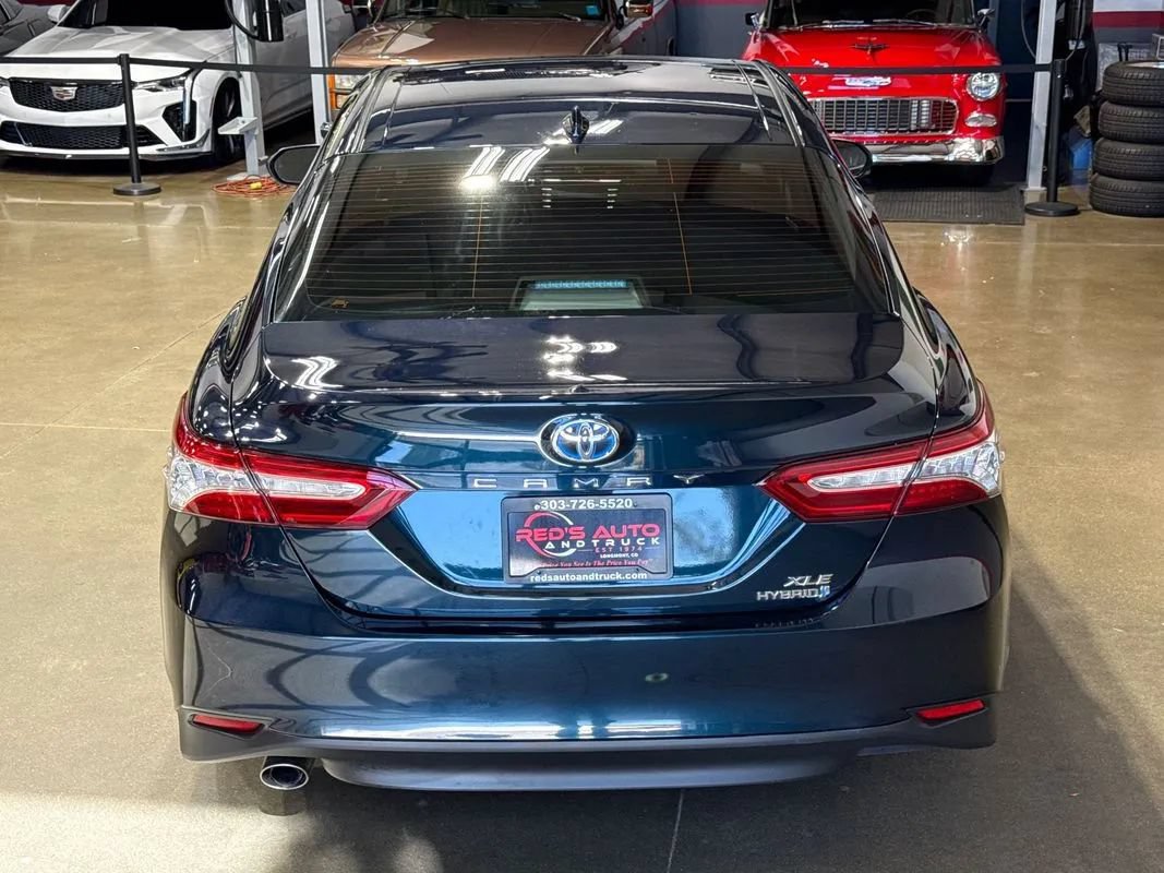 Used 2020 Toyota Camry XLE FWD image 6
