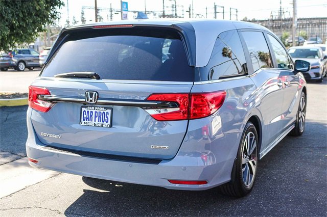 Certified 2024 Honda Odyssey Touring image 8