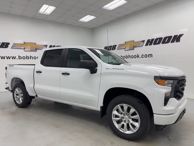 New 2026 Chevrolet Silverado 1500 Custom AWD/4WD image 3