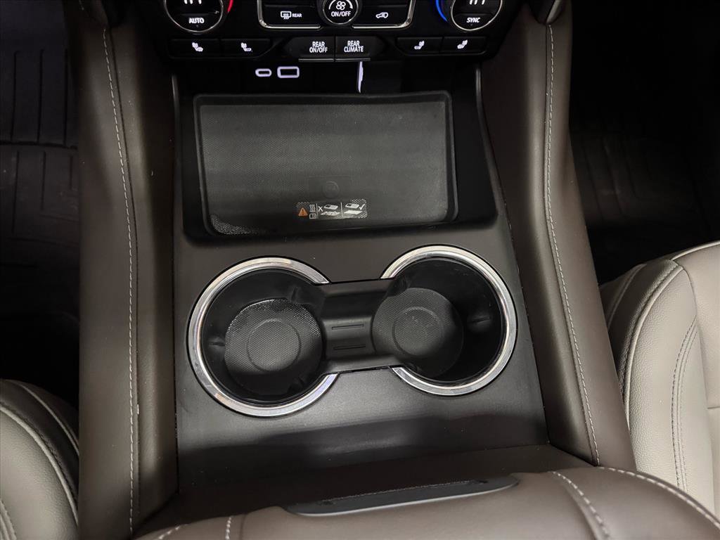 Used 2022 Chevrolet Tahoe LT w/ LT Signature Plus Package image 25