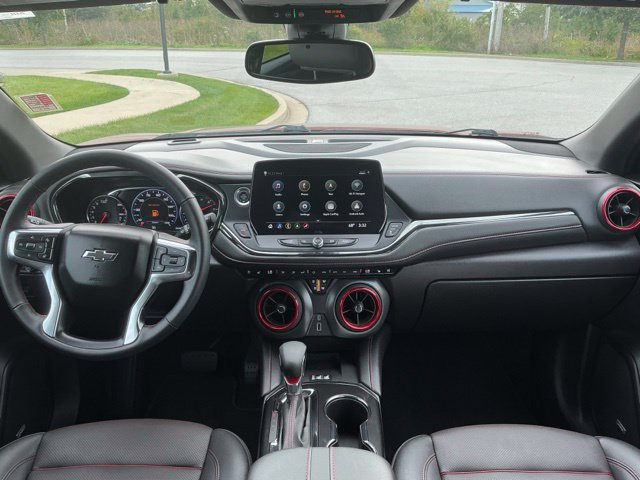 Used 2024 Chevrolet Blazer RS w/ Enhanced Convenience Package AWD/4WD image 19