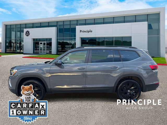 Used 2026 Volkswagen Atlas SE w/ Panoramic Sunroof Package FWD image 6