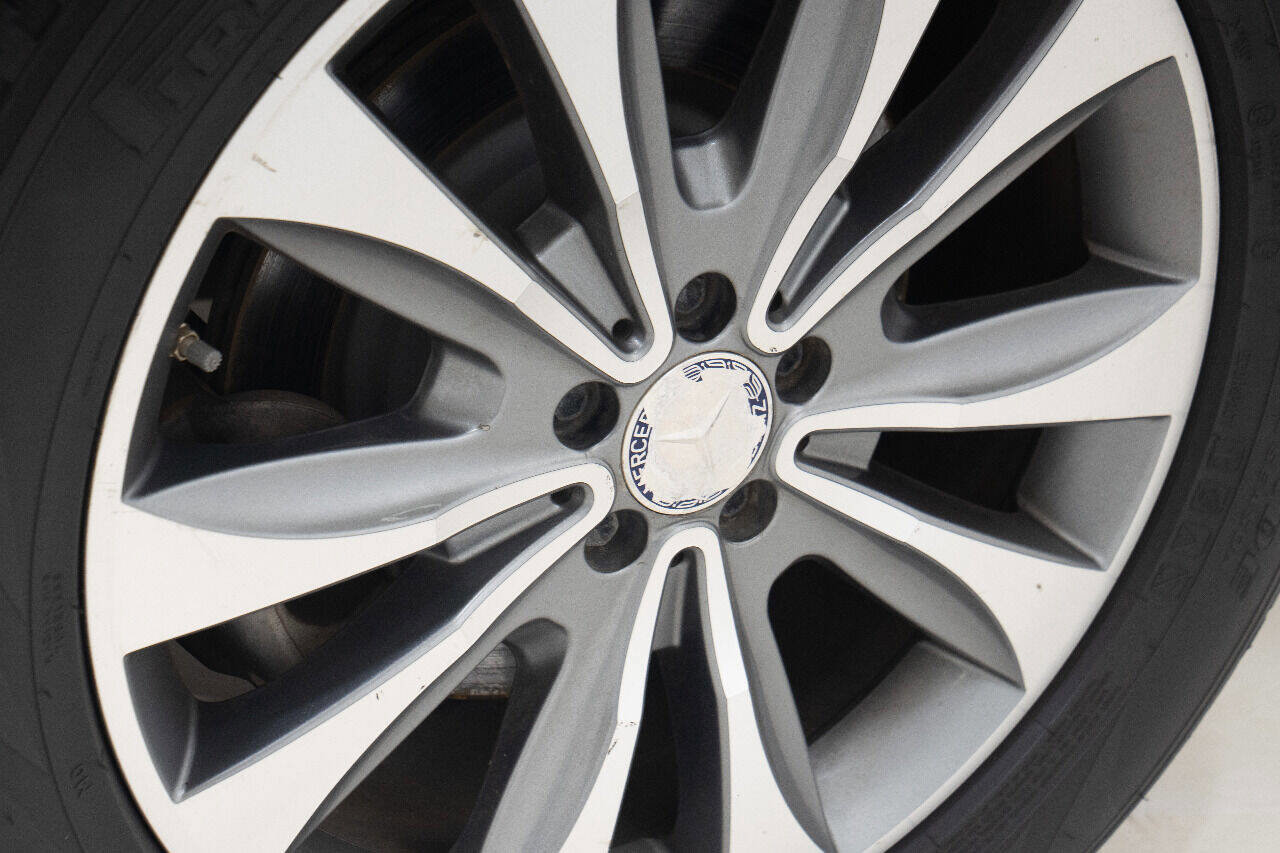 Used 2015 Mercedes-Benz GL 320 BlueTEC 4MATIC image 15