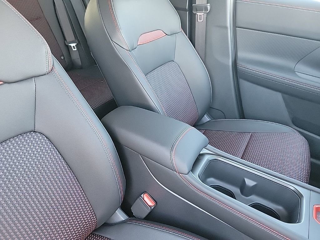 New 2026 Nissan Kicks SR w/ Cold Weather Package image 43