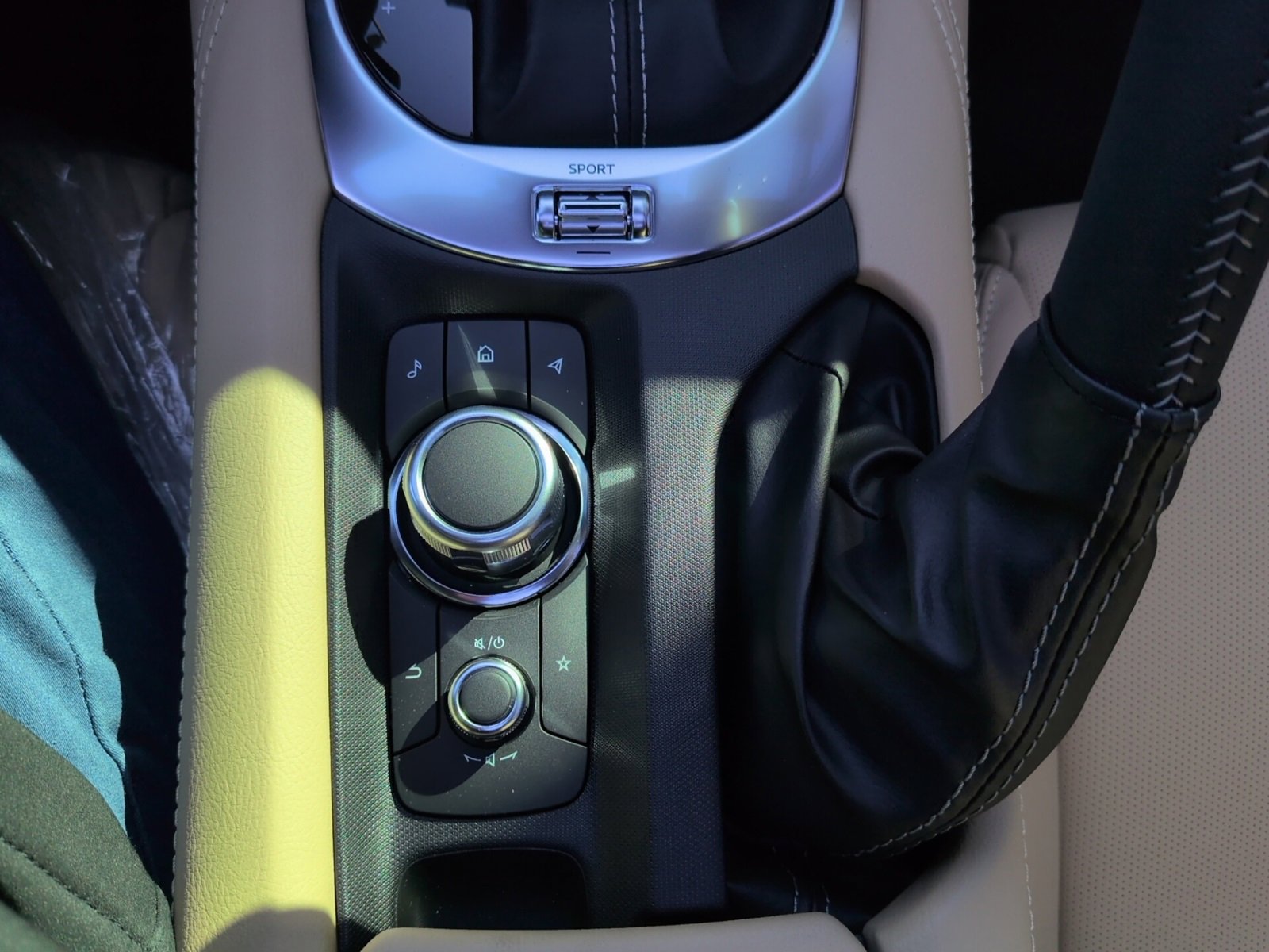 New 2026 MAZDA MX-5 Miata RF Grand Touring image 32