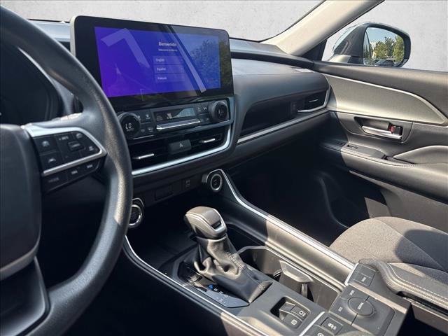 Certified 2025 Toyota Grand Highlander FWD image 16