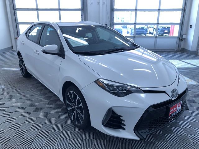 Certified 2017 Toyota Corolla SE image 35