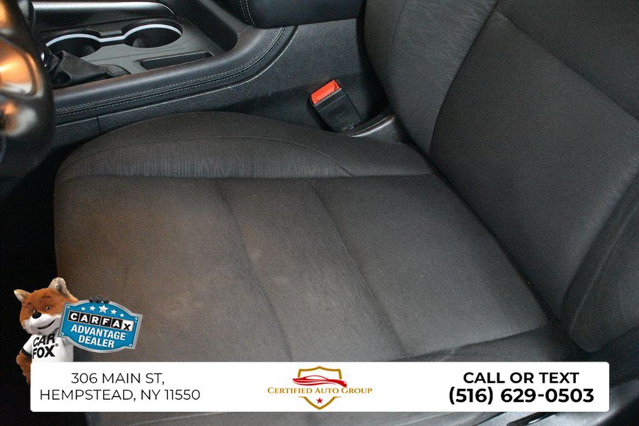 Used 2023 Dodge Durango SXT RWD image 11