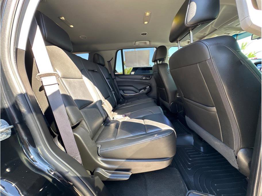 Used 2017 Chevrolet Tahoe LT w/ Z71 Midnight Edition image 12