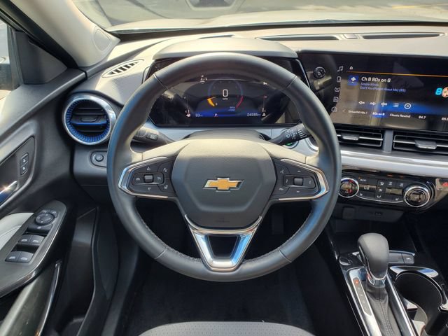 Certified 2024 Chevrolet Trax LT w/ Driver Confidence Package FWD image 15