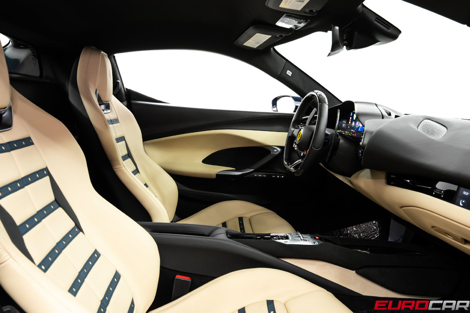 Used 2023 Ferrari 296 GTB RWD image 40