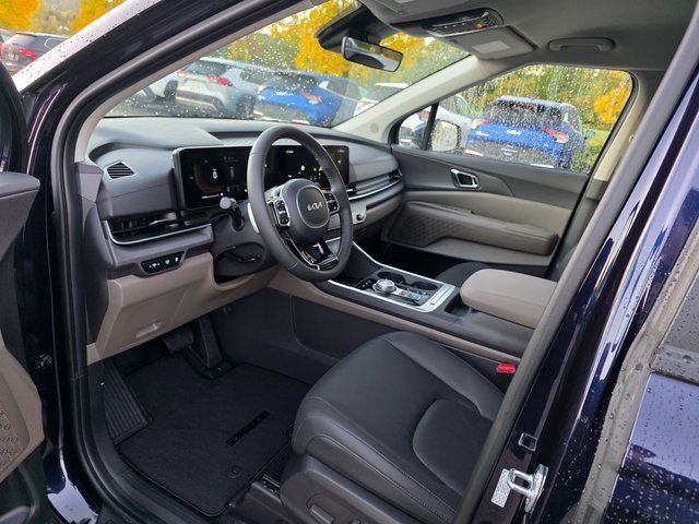 New 2026 Kia Carnival EX image 14