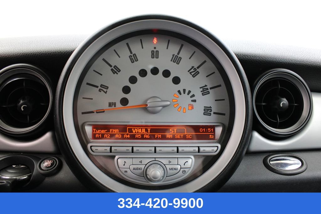 Used 2010 MINI Cooper Clubman Hardtop image 11