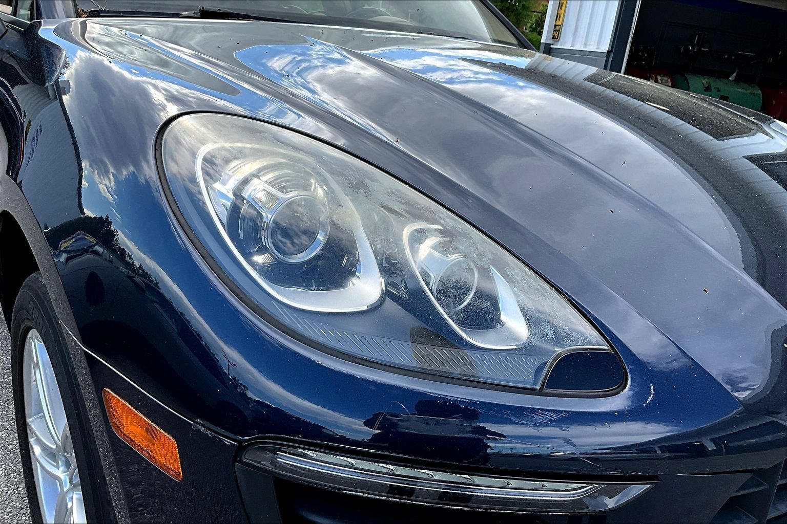 Used 2017 Porsche Macan AWD/4WD image 33