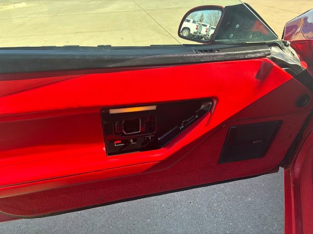 Used 1989 Chevrolet Corvette Convertible image 15