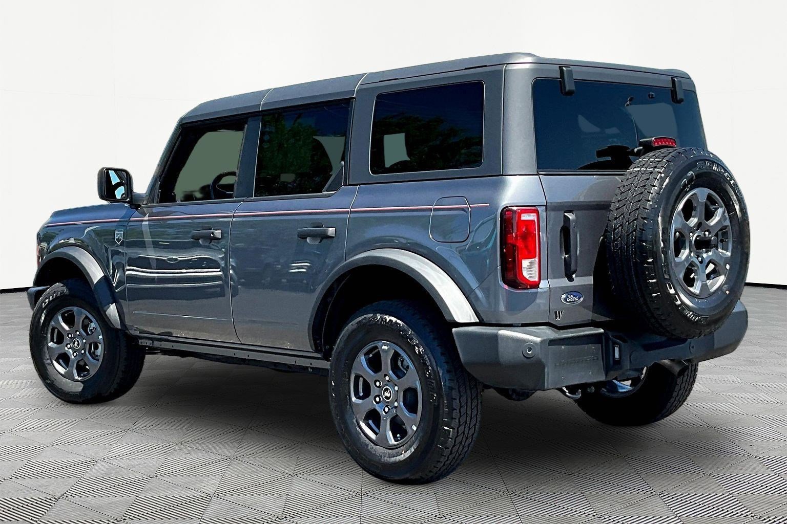 Used 2025 Ford Bronco Big Bend AWD/4WD image 4