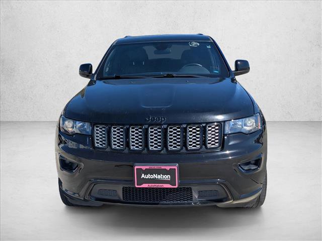 Used 2021 Jeep Grand Cherokee Laredo X image 2
