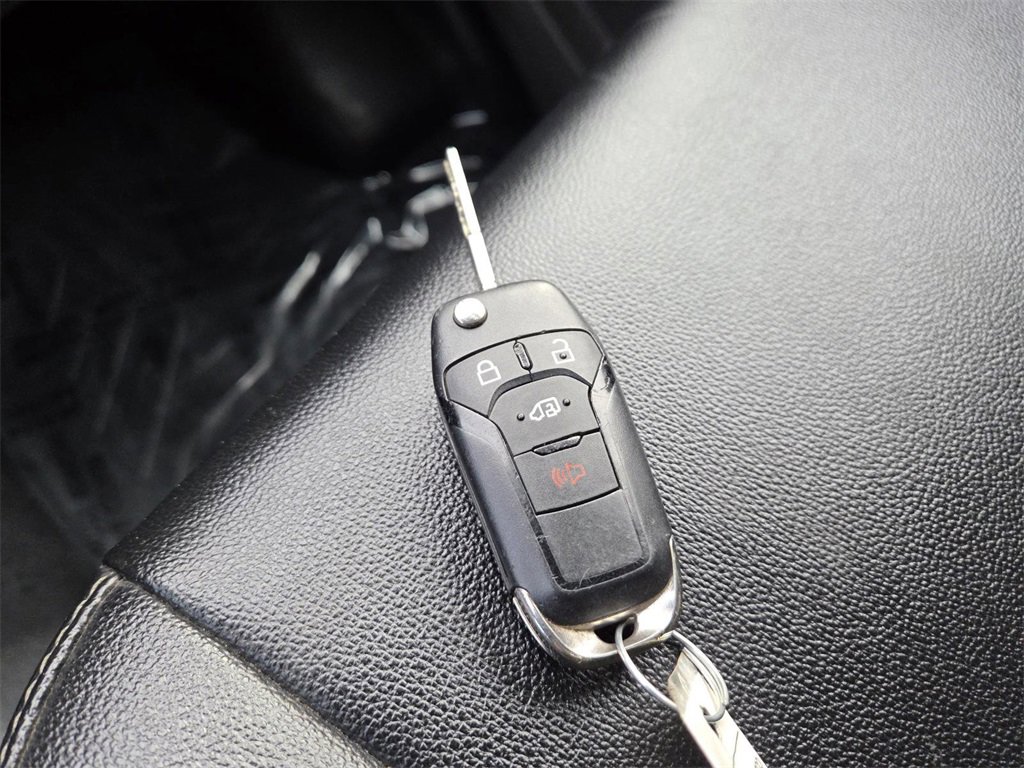 Used 2023 Ford Transit 250 Medium Roof w/ Load Area Protection Package image 30