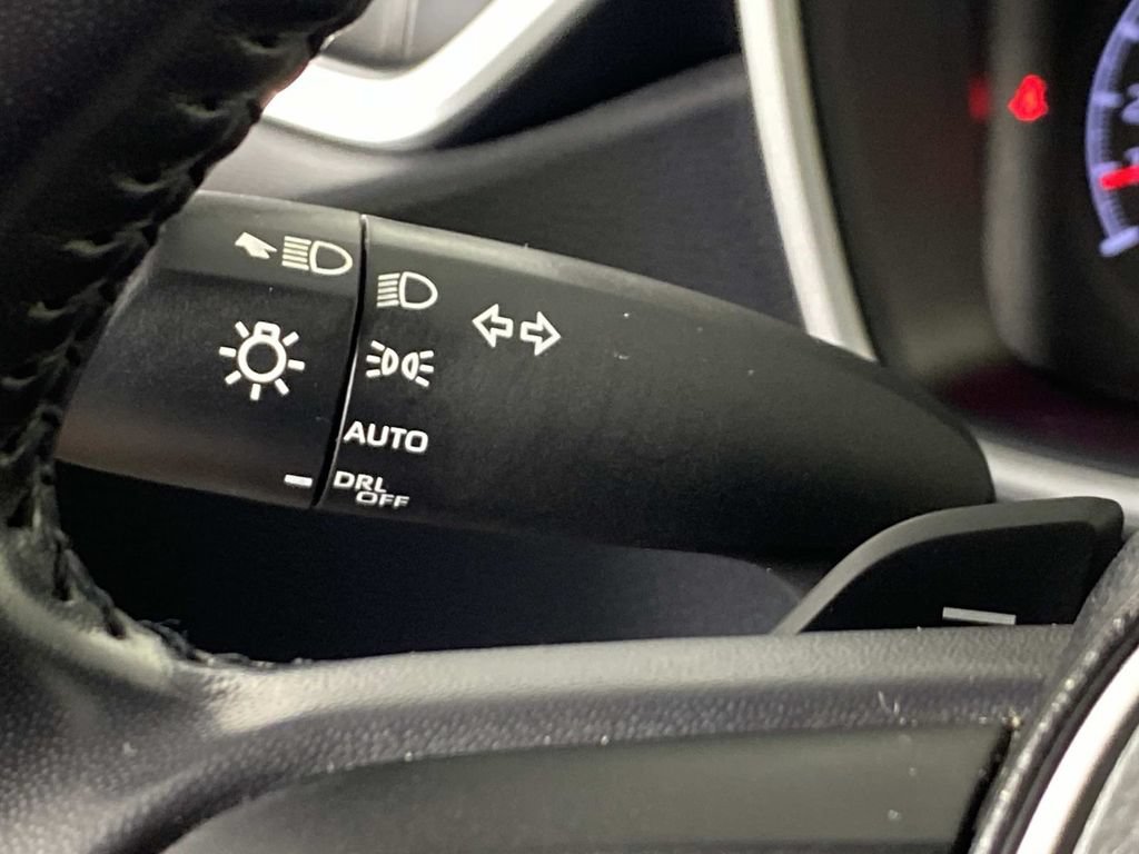 Used 2019 Toyota Corolla SE FWD image 17