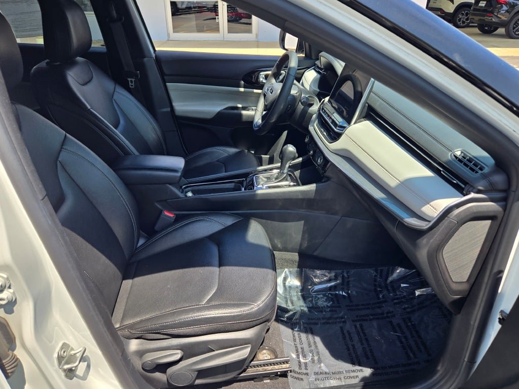 Used 2025 Jeep Compass Limited AWD/4WD image 7