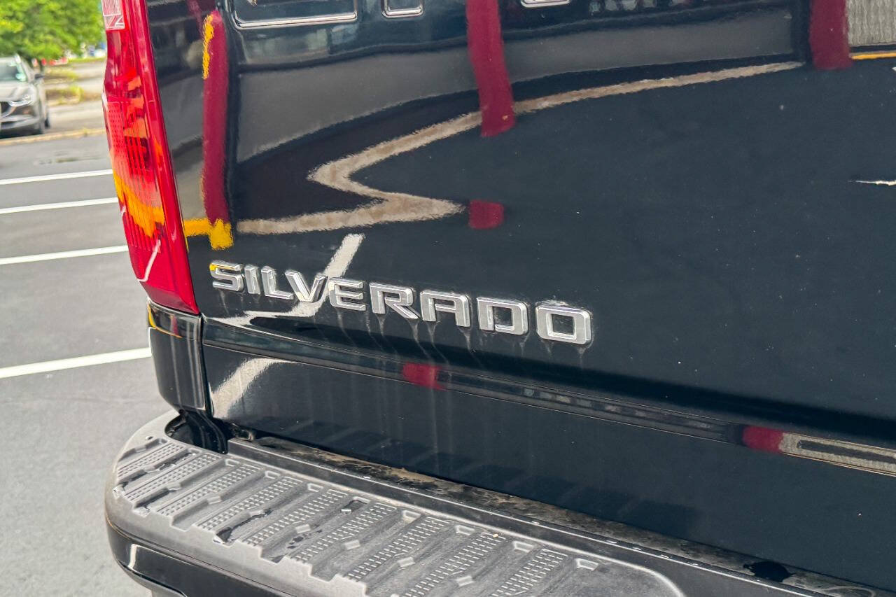 Used 2022 Chevrolet Silverado 2500 Custom w/ Gooseneck/5TH Wheel Package AWD/4WD image 19