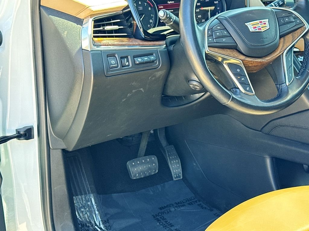 Used 2021 Cadillac XT5 Premium Luxury w/ Platinum Package image 17