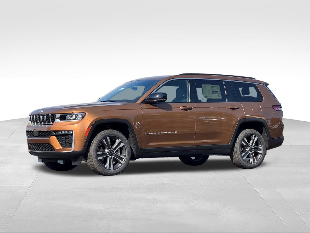 New 2027 Jeep Grand Cherokee L Limited AWD/4WD image 3