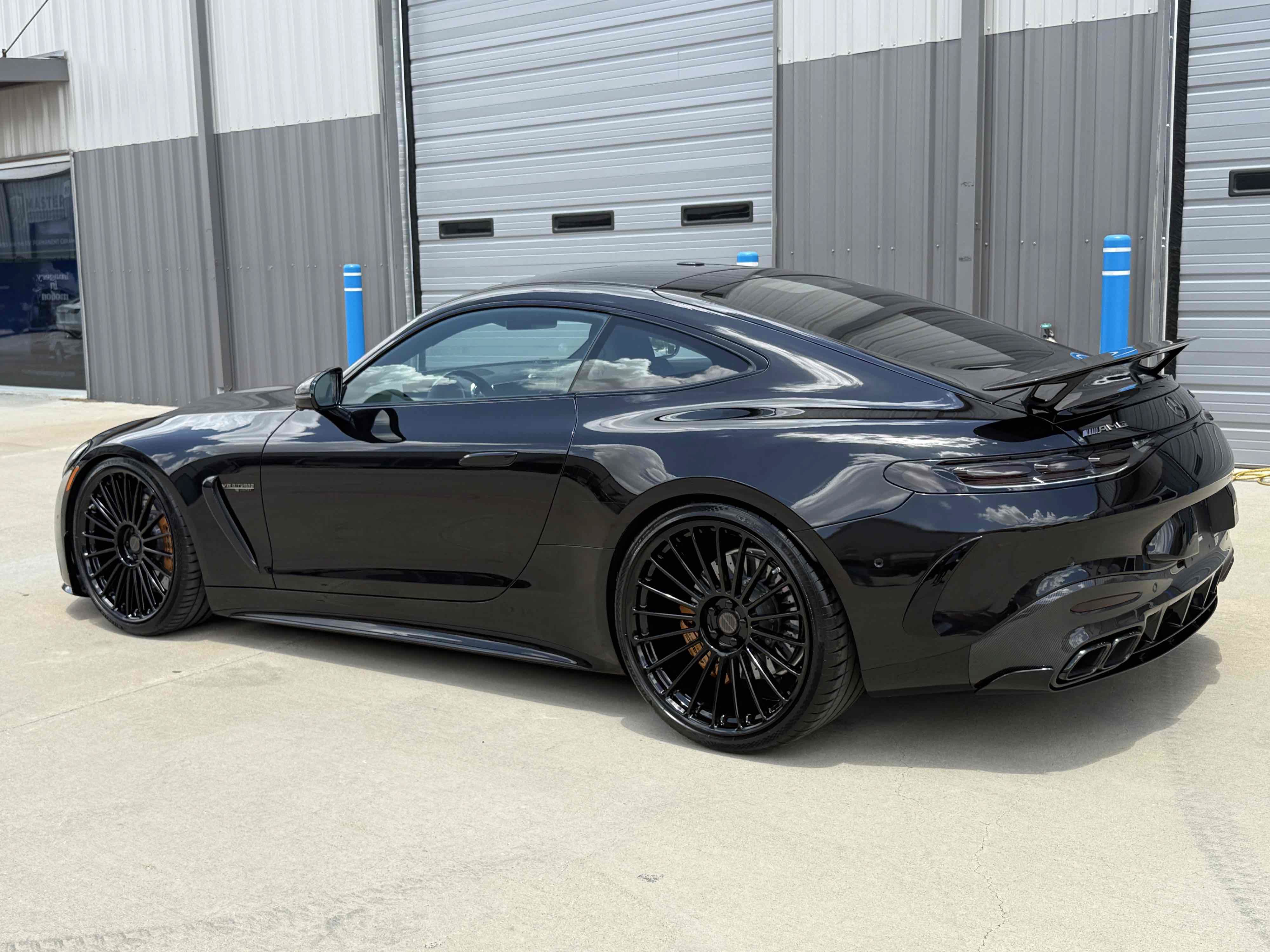 Used 2025 Mercedes-Benz AMG GT 63 image 8