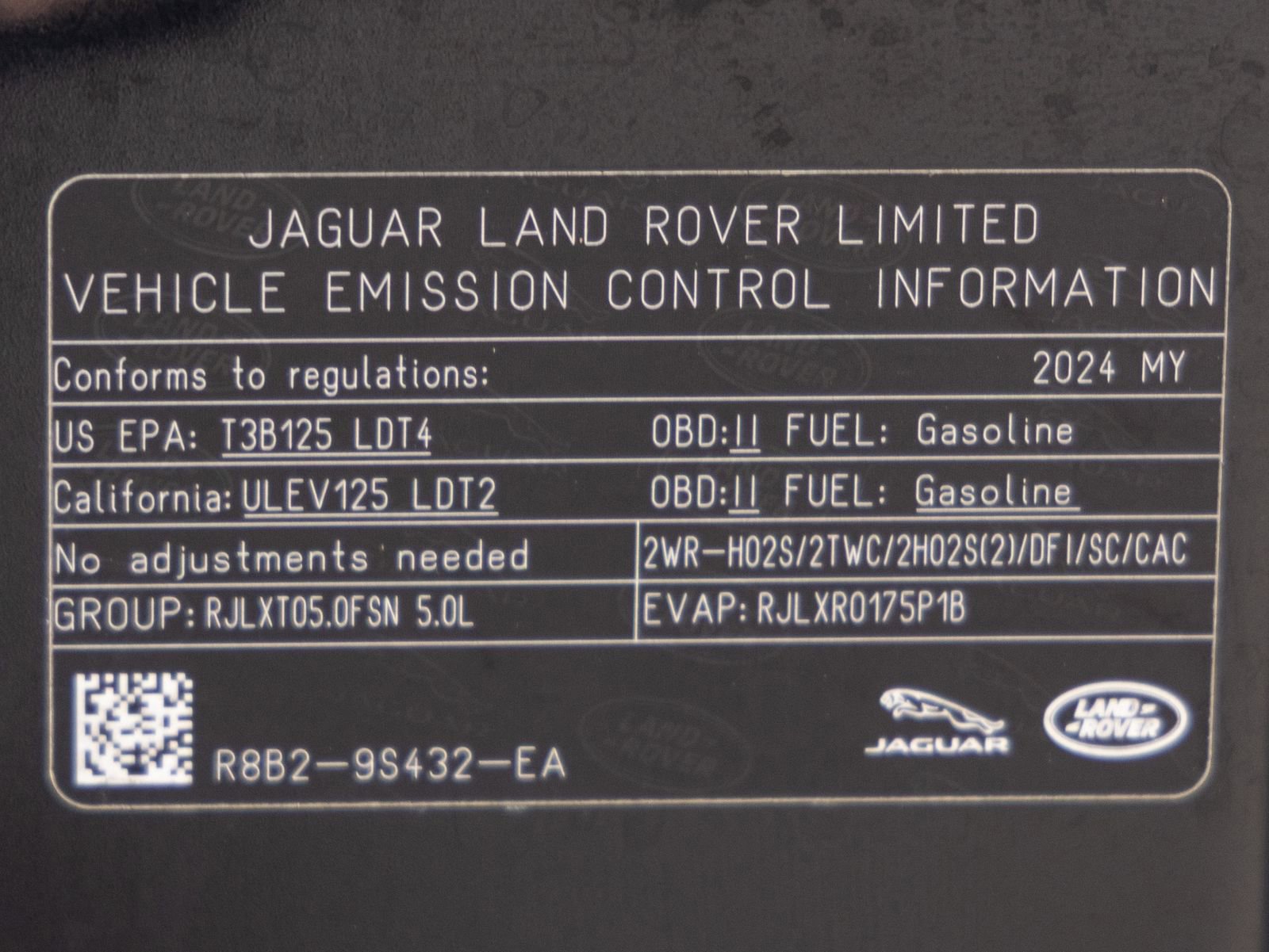 Used 2024 Land Rover Defender 90 Carpathian Edition AWD/4WD image 32