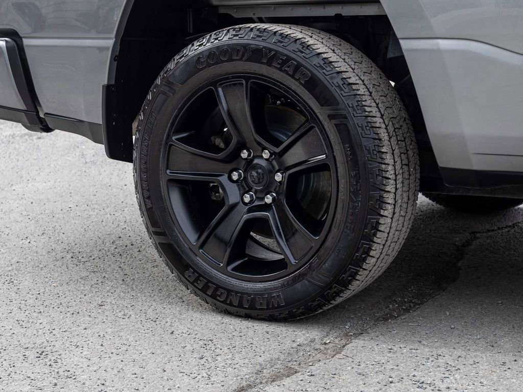 Used 2021 RAM 1500 Big Horn image 10