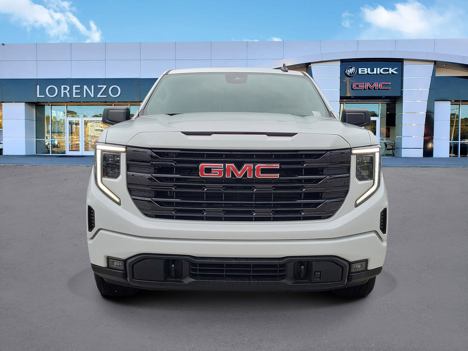 Used 2023 GMC Sierra 1500 Elevation image 2