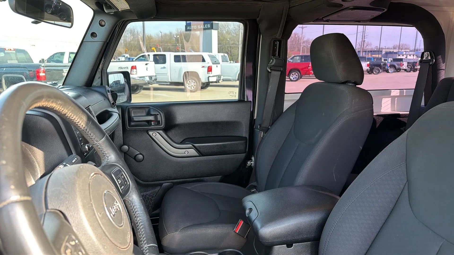 Used 2017 Jeep Wrangler Sport w/ Connectivity Group image 33