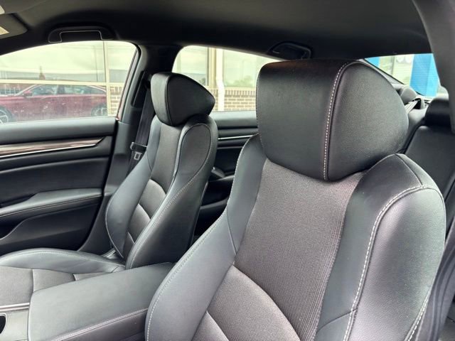 Used 2020 Honda Accord Sport image 9