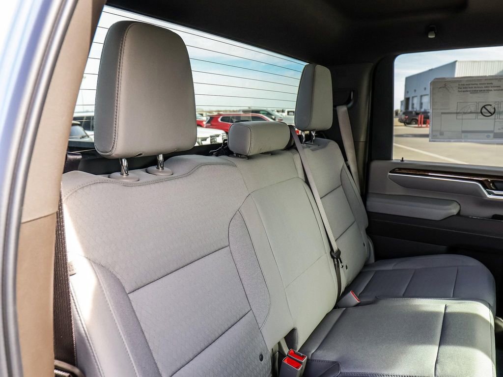 New 2026 GMC Sierra 2500 SLE image 23