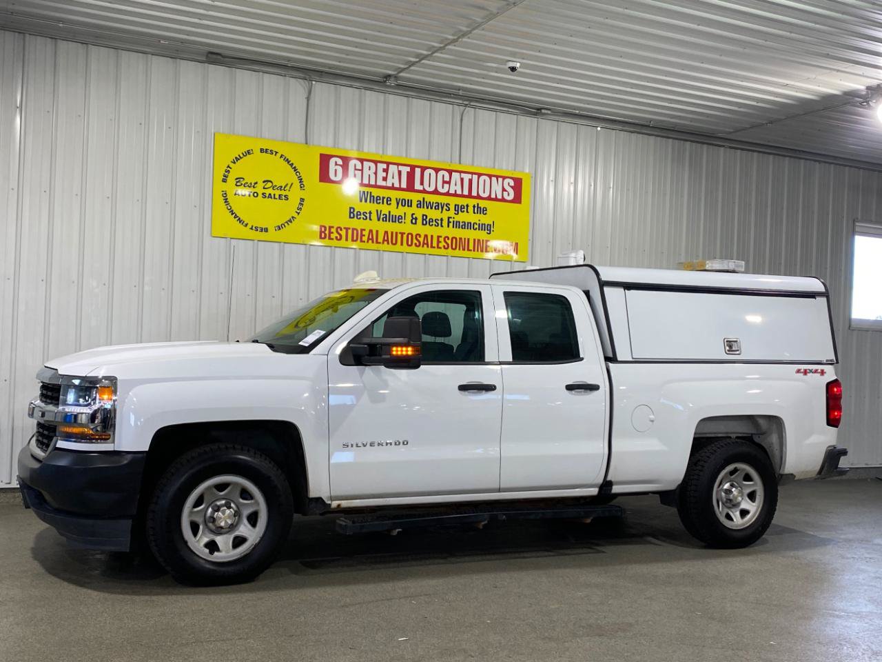 Used 2017 Chevrolet Silverado 1500 W/T w/ Trailering Package AWD/4WD image 1