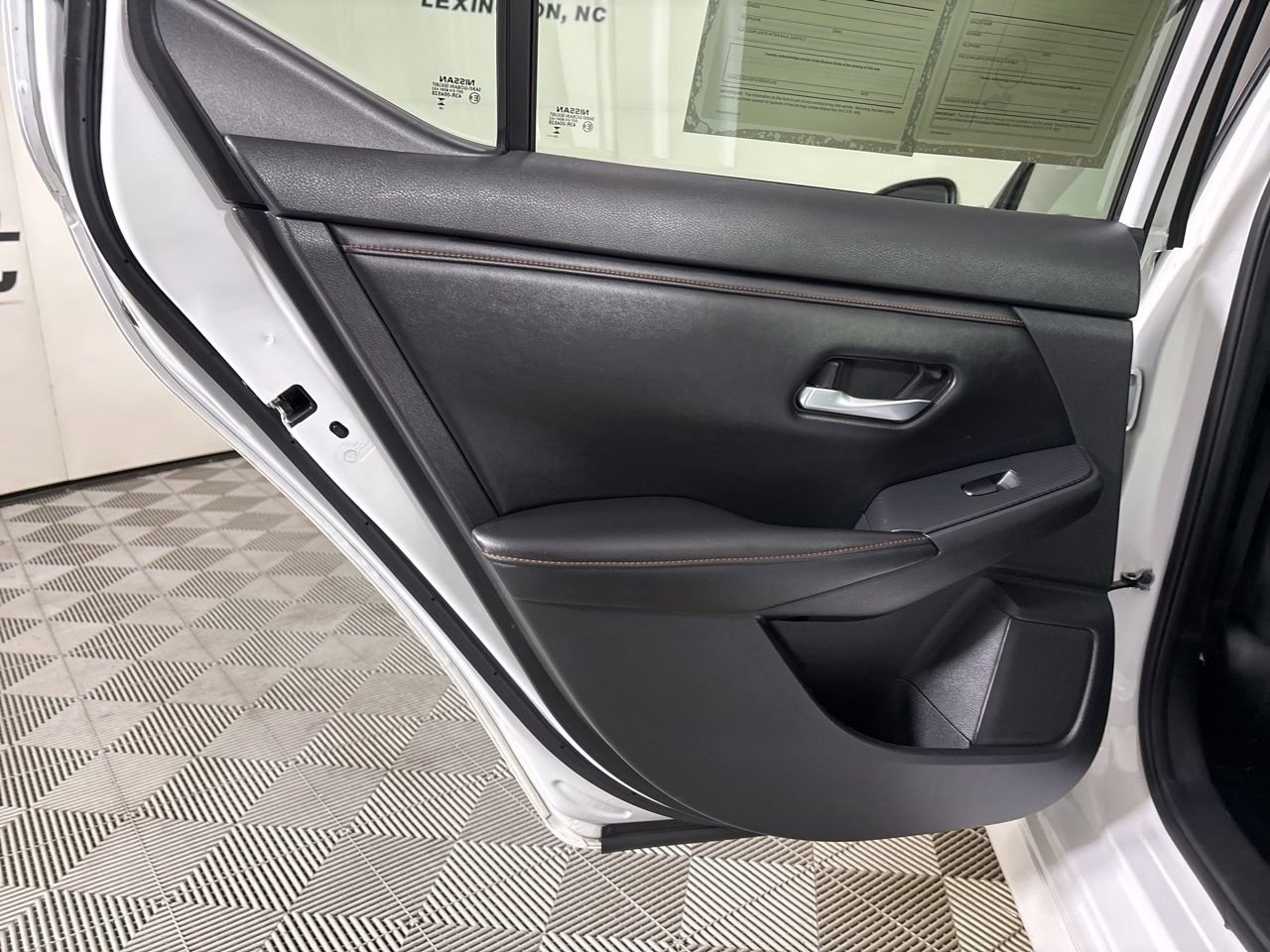 Used 2023 Nissan Sentra SR image 18